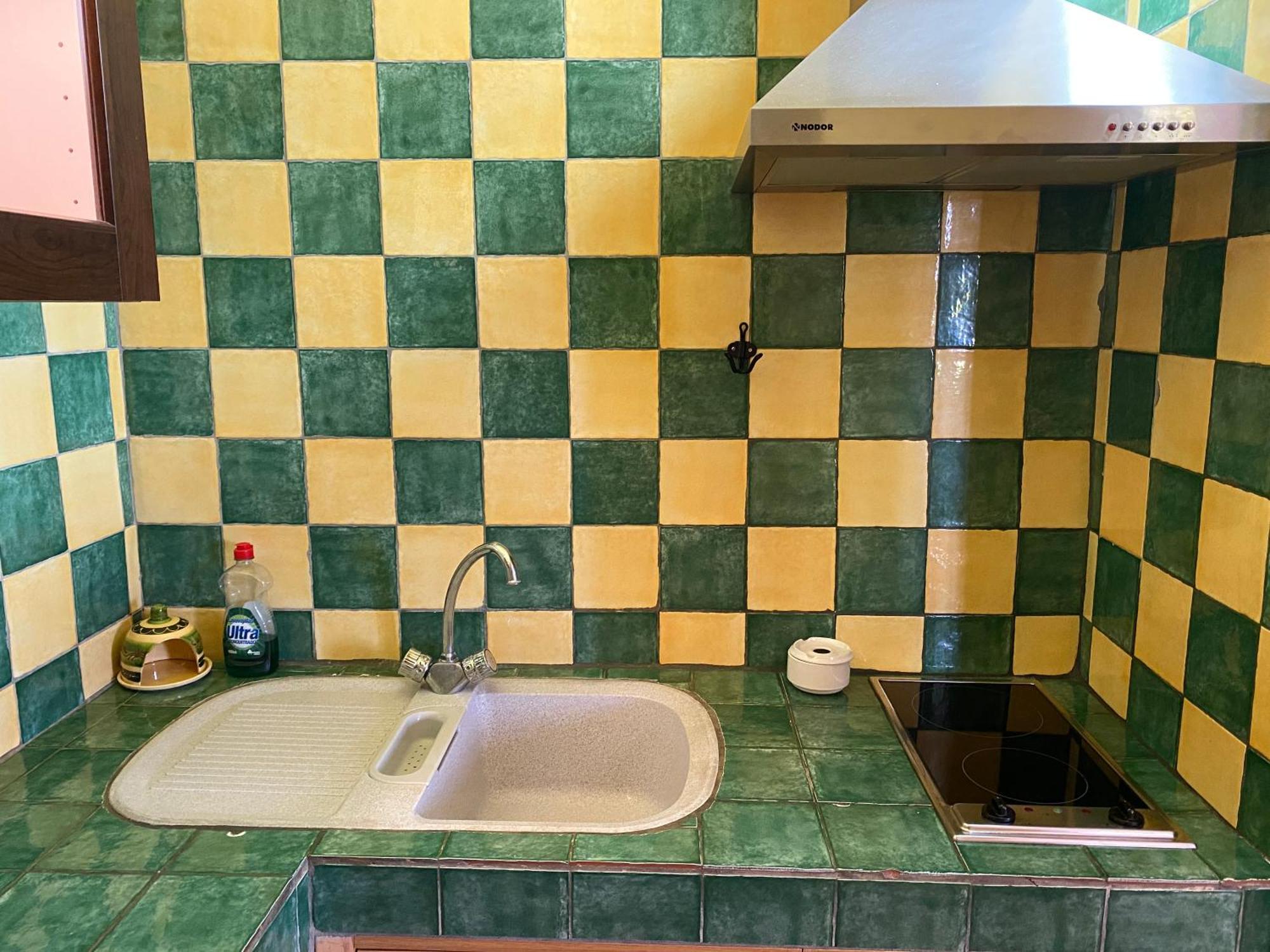 Castle Tower Apartment In Rural Holiday Park 'Bernard' 톨록스 외부 사진
