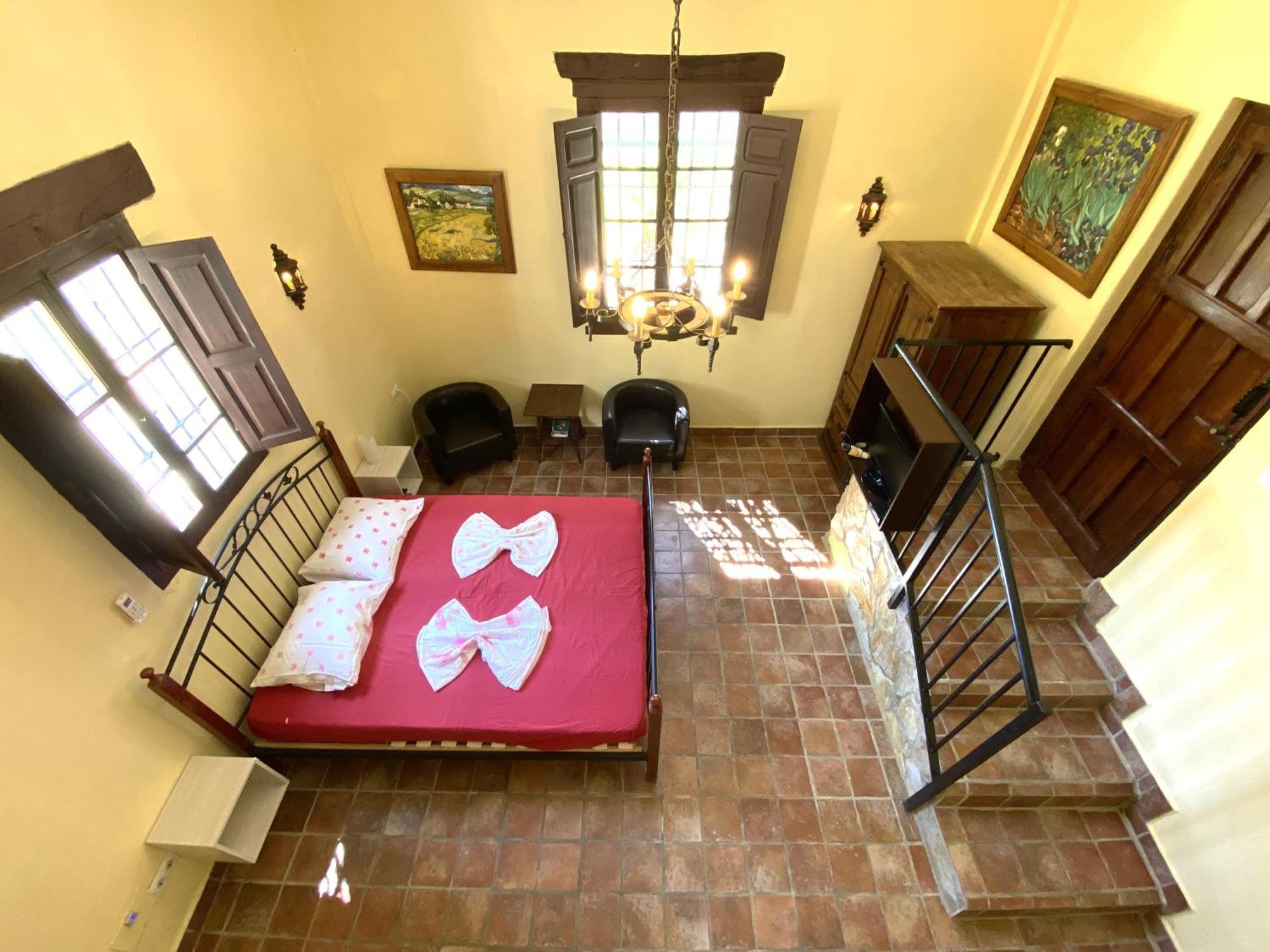 Castle Tower Apartment In Rural Holiday Park 'Bernard' 톨록스 외부 사진